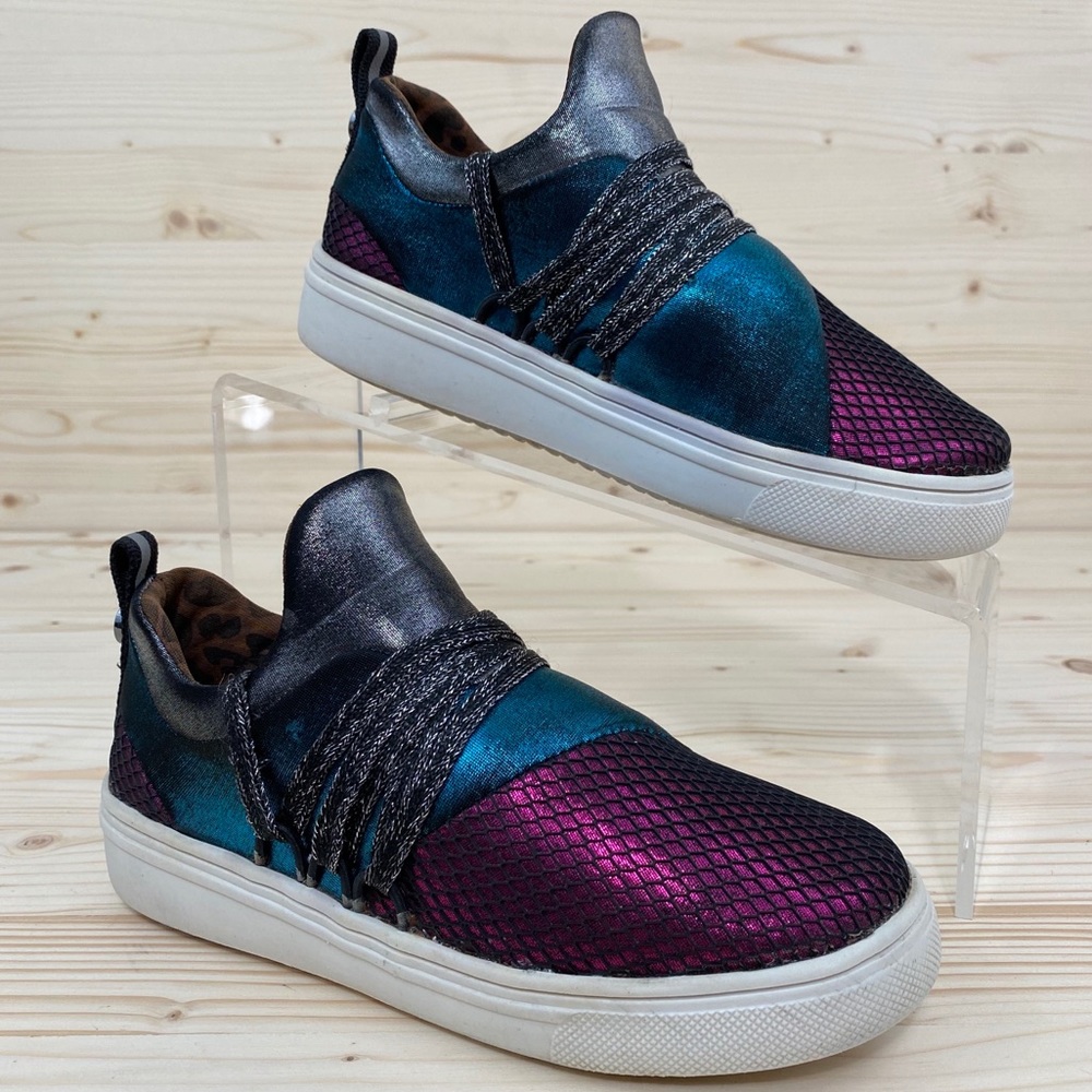 Steve Madden "JLancer" Little Girl Sneakers